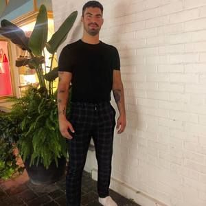 Meet your Posher, George